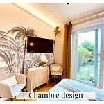 Ubytování v soukromí Cosy Avec Salle De Bain Et Jardin Prive Paříž