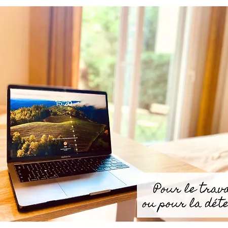Cosy Avec Salle De Bain Et Jardin Prive *