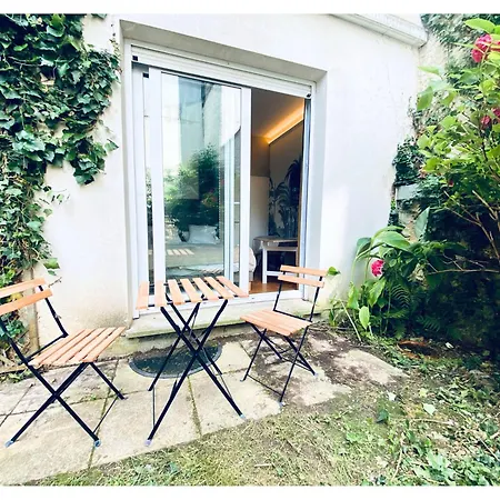 Kwatera prywatna Cosy Avec Salle De Bain Et Jardin Prive