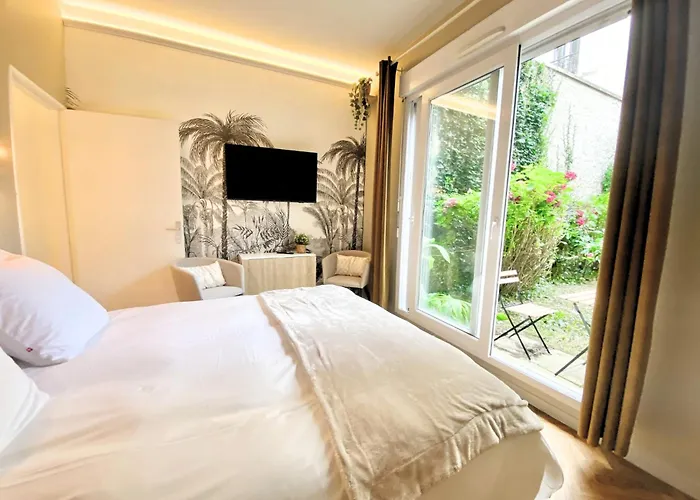 Cosy Avec Salle De Bain Et Jardin Prive Paris