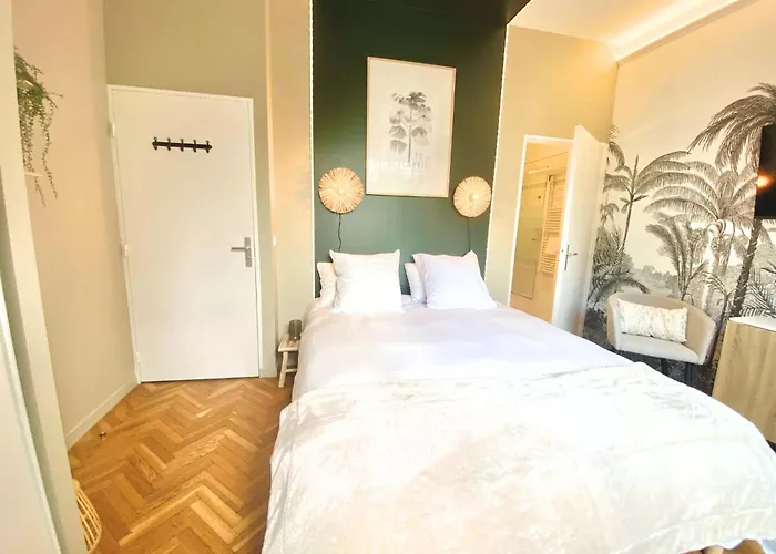 Cosy Avec Salle De Bain Et Jardin Prive Rum i privatbostad